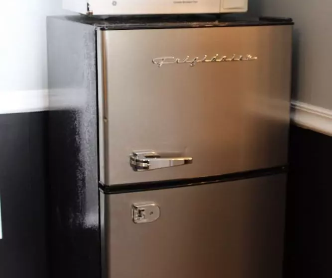 Wisconsin Aire Motel