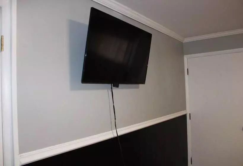 Wisconsin Aire Motel