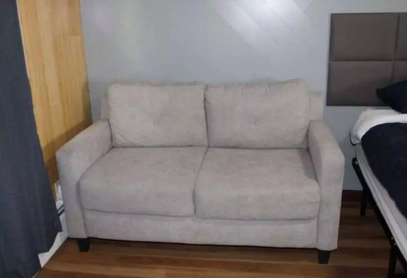 Wisconsin Aire Motel