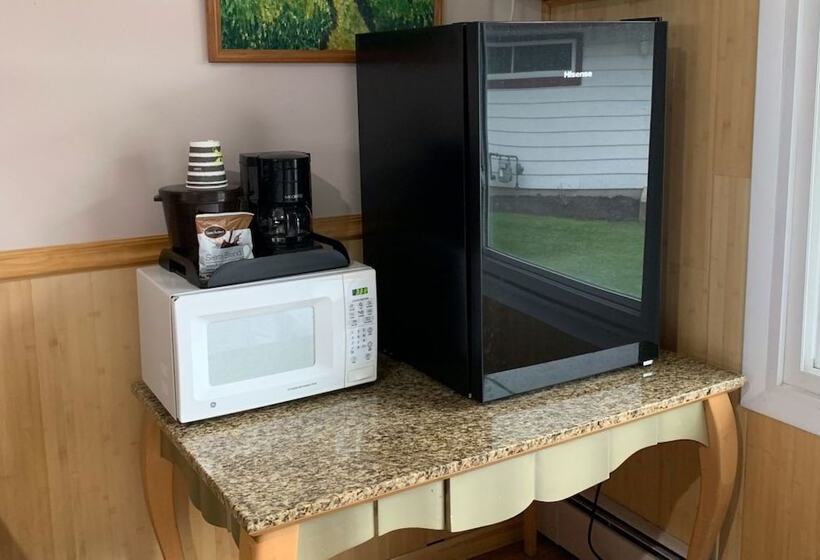 Wisconsin Aire Motel