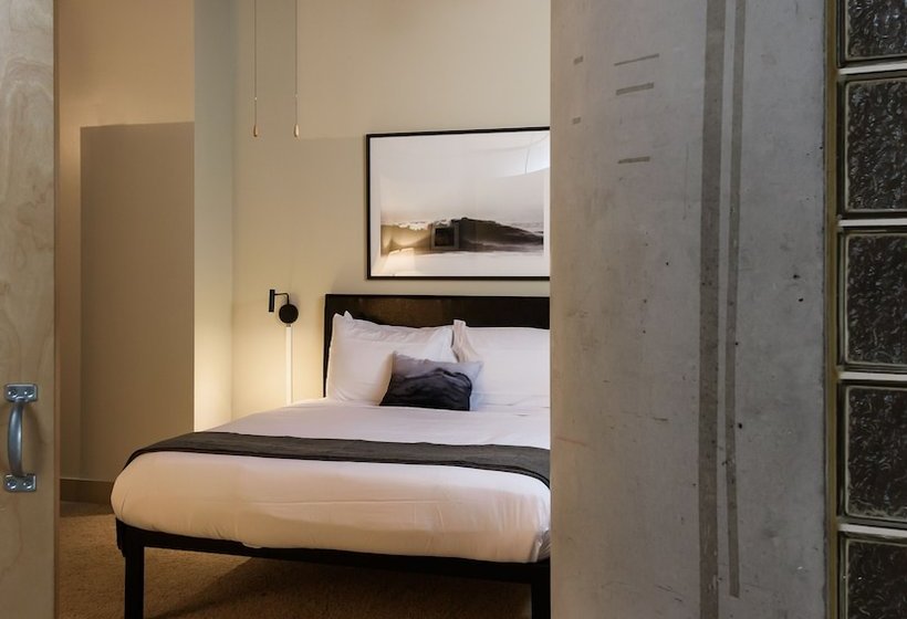 Bogen Spacious Dt Apts With Gym By Zencity