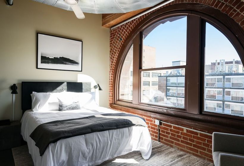 Bogen Spacious Dt Apts With Gym By Zencity