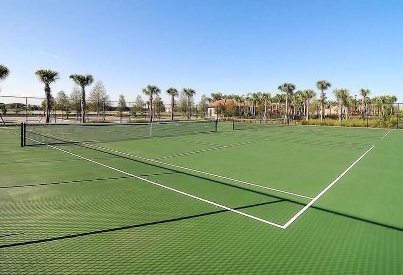 Exceptional 5 Bed 4,5 Ba Villa Gamerm