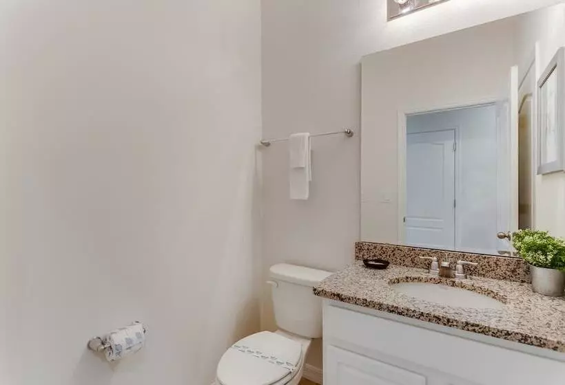 Exceptional 5 Bed 4,5 Ba Villa Gamerm