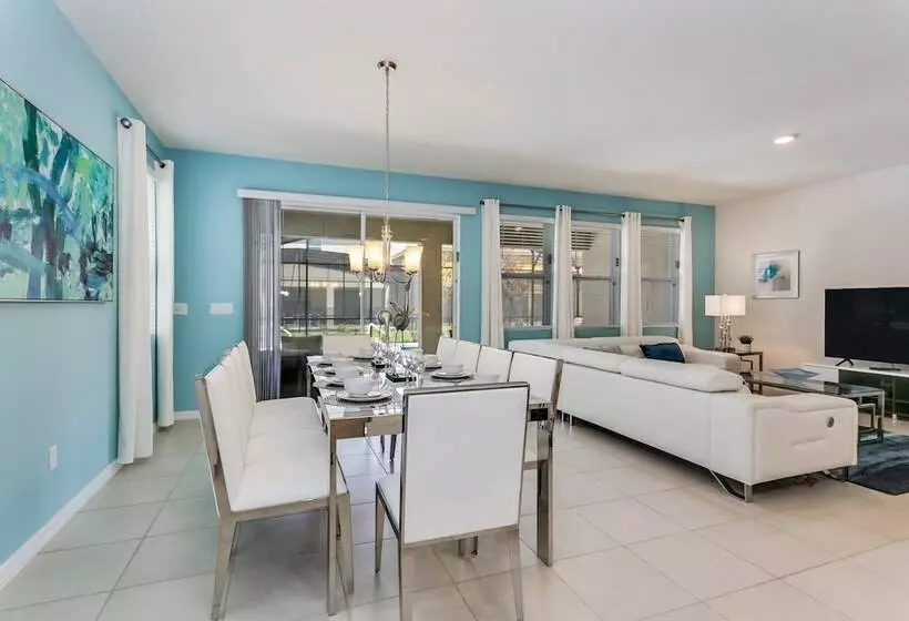 Exceptional 5 Bed 4,5 Ba Villa Gamerm