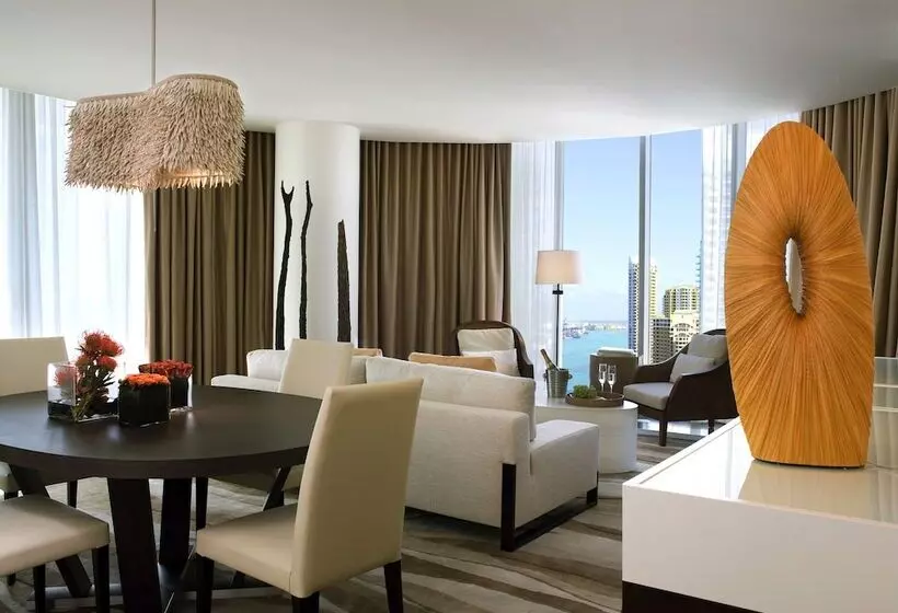 هتل Kimpton Epic.29 Miami