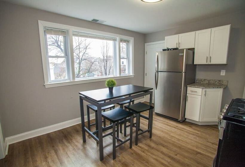 Luxe 4br 3 Bath North End & Faneuil Hall