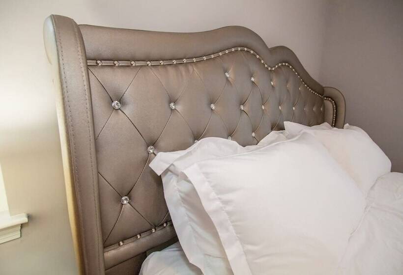 Luxe 4br 3 Bath North End & Faneuil Hall