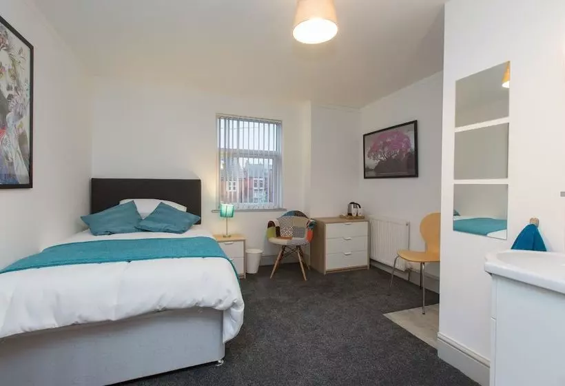 ペンション Crewe Rooms @ Samuel Street Crewe