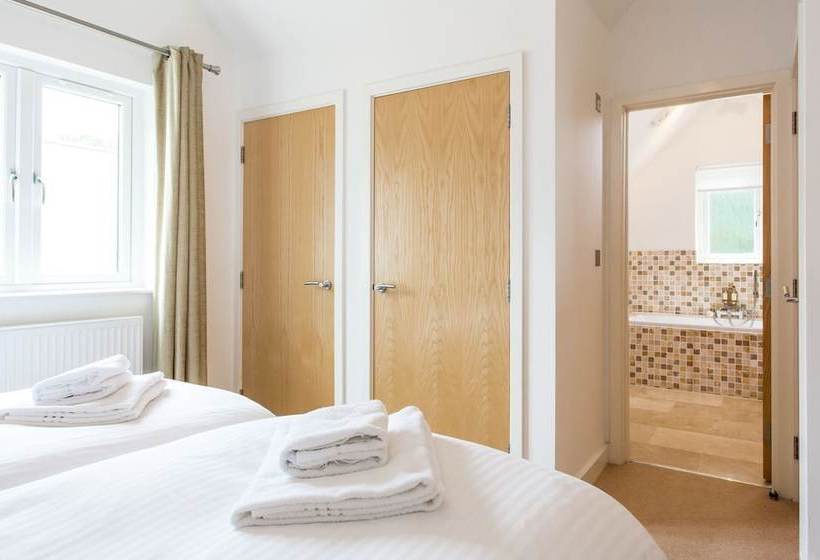 بنسيون Trewhiddle Villa 24