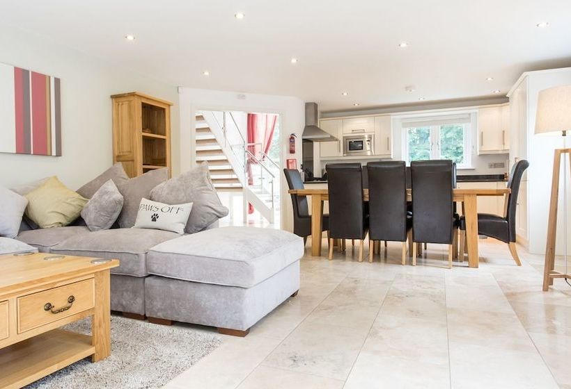 بنسيون Trewhiddle Villa 24