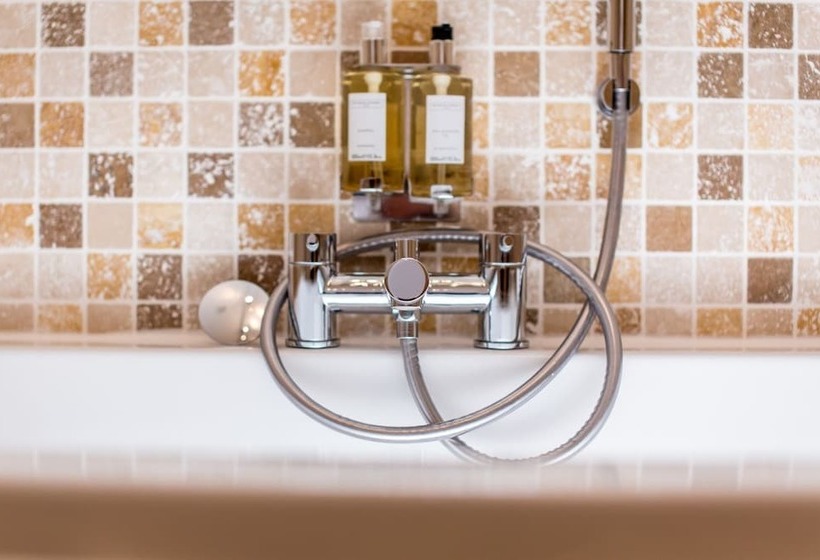 بنسيون Trewhiddle Villa 24