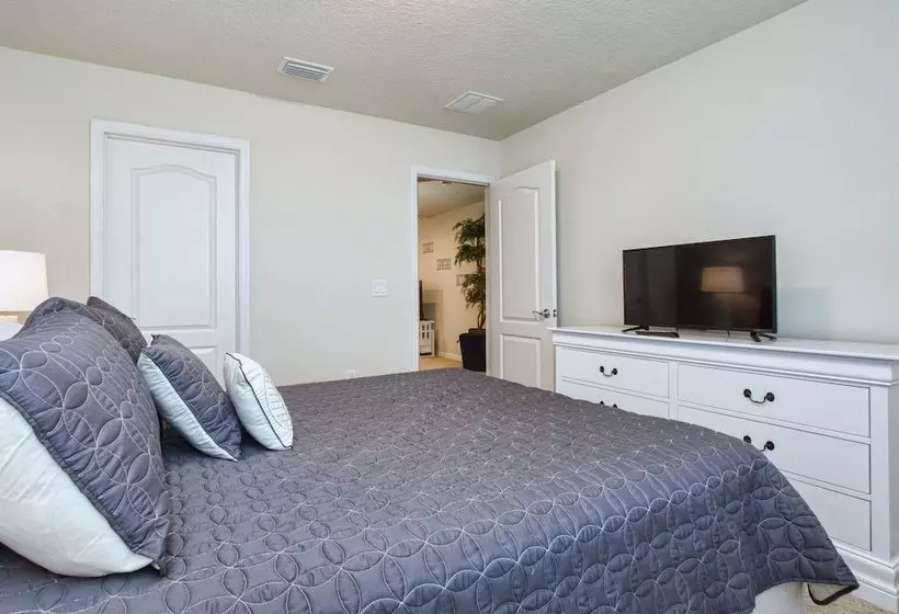 Windsor At Westside6 Bedrooms House W/pool3720ww