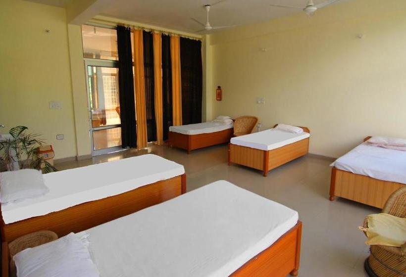 تختخواب و صبحانه Devi Music Ashram