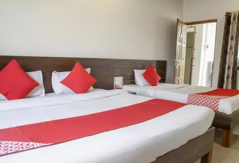 ホテル Oyo 76252  Anant Villa