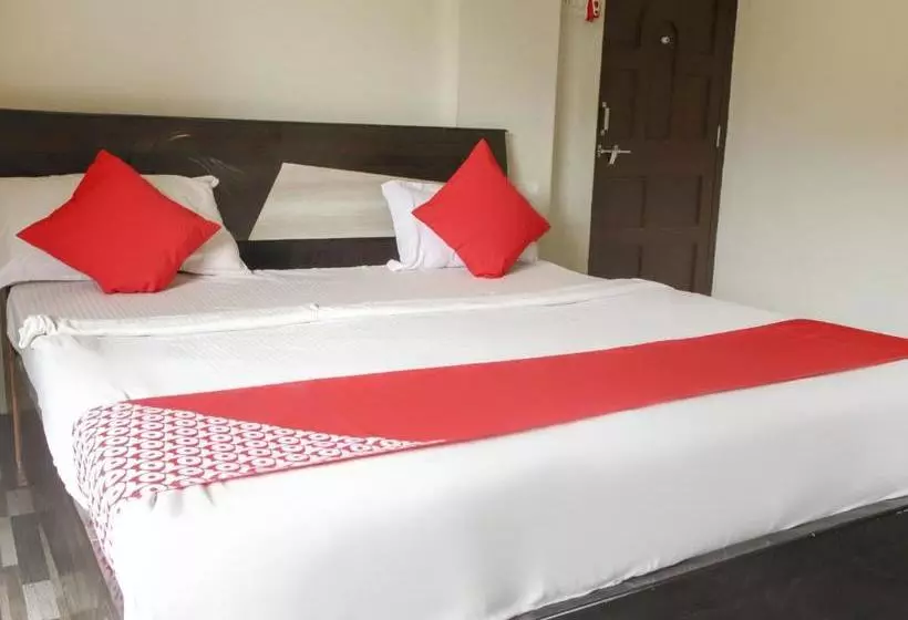 ホテル Oyo 76252  Anant Villa