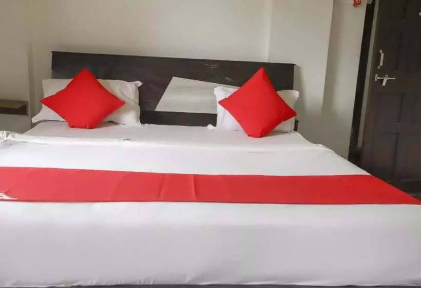 ホテル Oyo 76252  Anant Villa