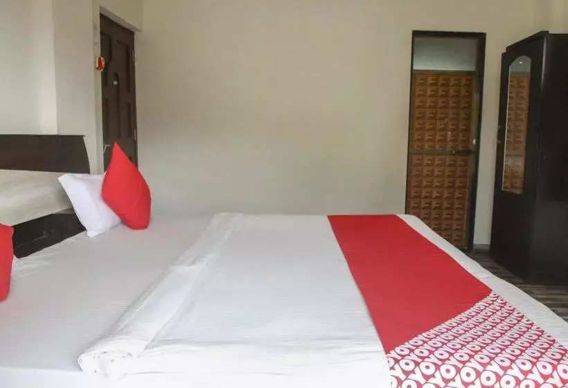 ホテル Oyo 76252  Anant Villa