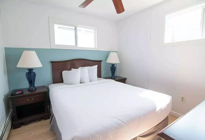 Ocean House Boutique Hotel & Motel