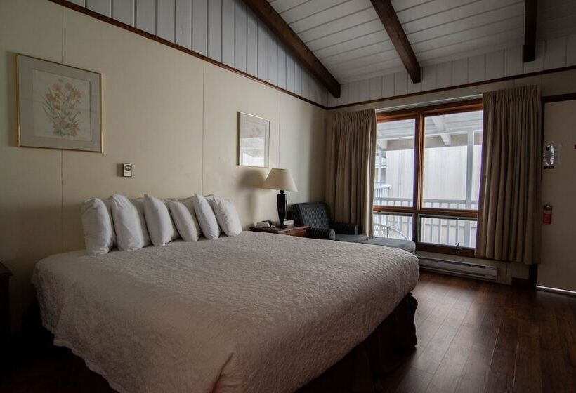 Ocean House Boutique Hotel & Motel