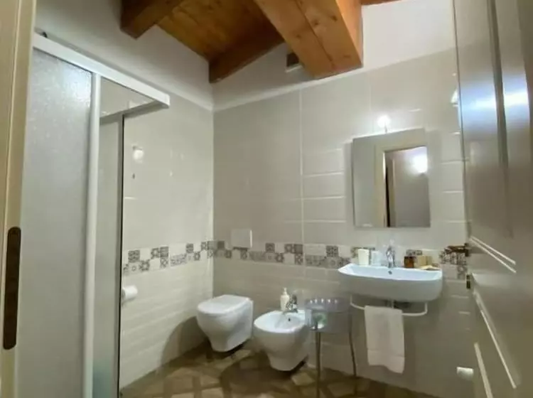 ベッドアンドブレックファースト Antica Dimora Le Sette Lune