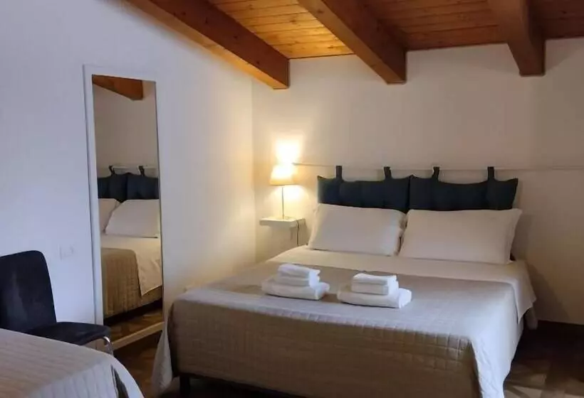 ベッドアンドブレックファースト Antica Dimora Le Sette Lune