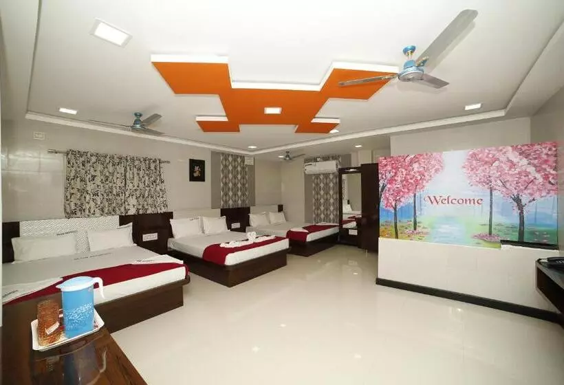 Hotelli Akash Residency