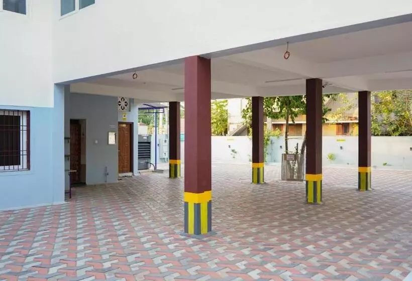 Hotelli Akash Residency