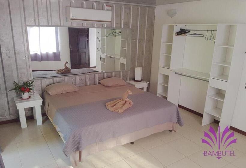 هتل Bambutel Cocles