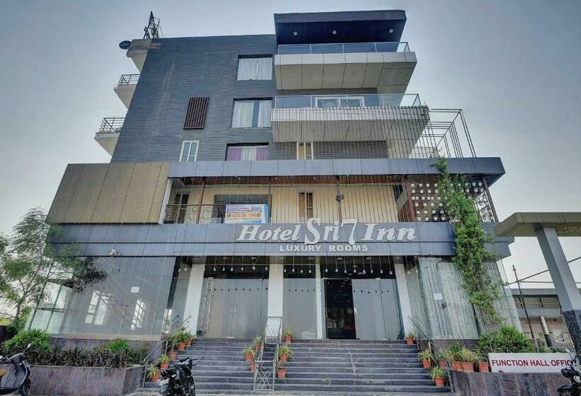 فندق Collection O 74212 Oth Sri7 Inn