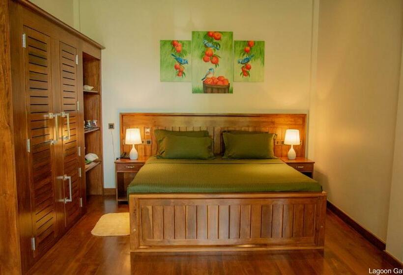 בית מלון כפרי Lagoon Gate Tangalle Resort