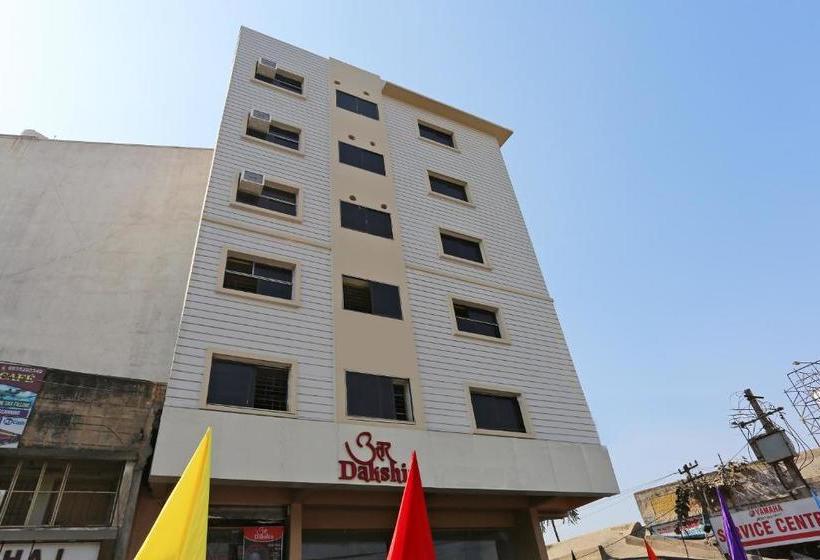 호텔 Oyo 11549 Crystal Inn