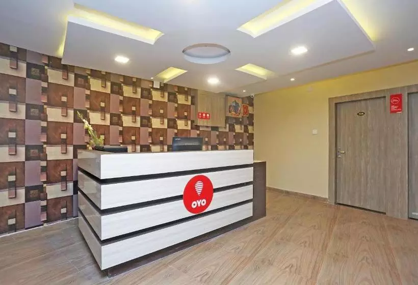 Hotelli Oyo 11549 Crystal Inn