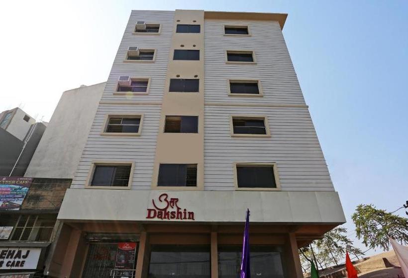 호텔 Oyo 11549 Crystal Inn