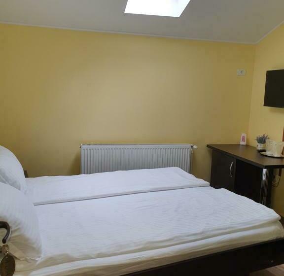 فندق Pensiunea Ada