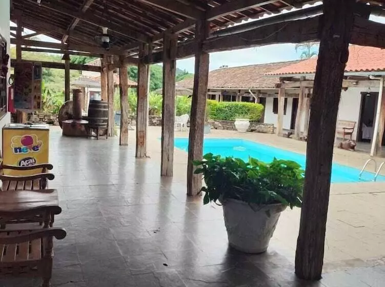 ホテル Pousada Minas Goiás