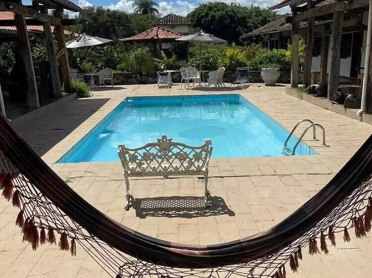 ホテル Pousada Minas Goiás
