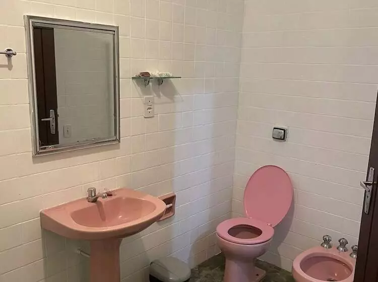 ホテル Pousada Minas Goiás