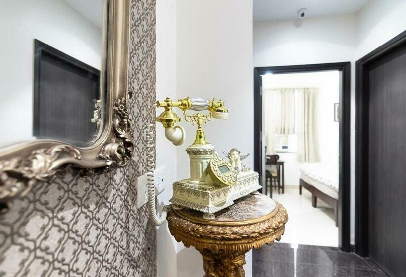 House Of Backpackers