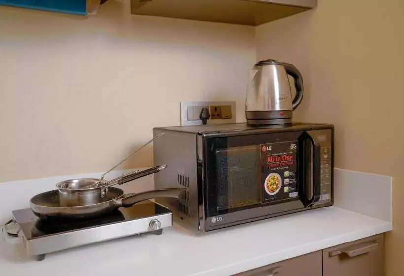 Lazdana Hotel Bangalore