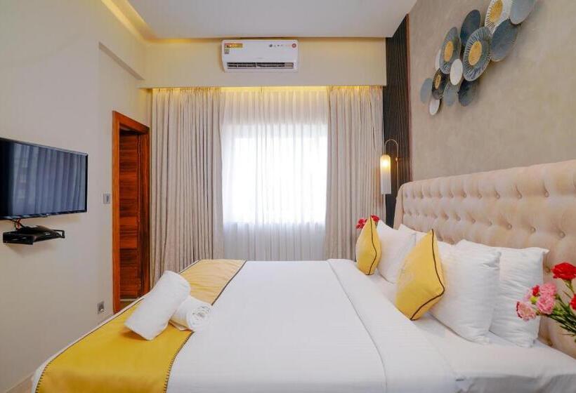 Lazdana Hotel Bangalore