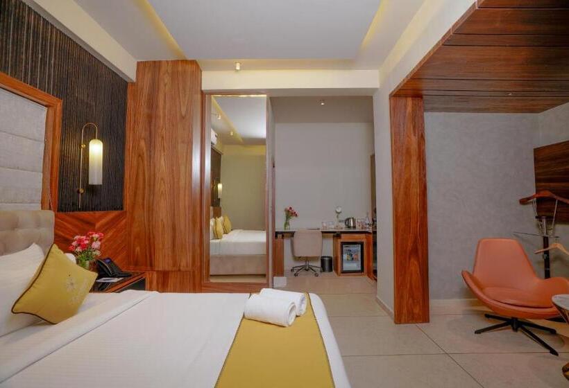 Lazdana Hotel Bangalore