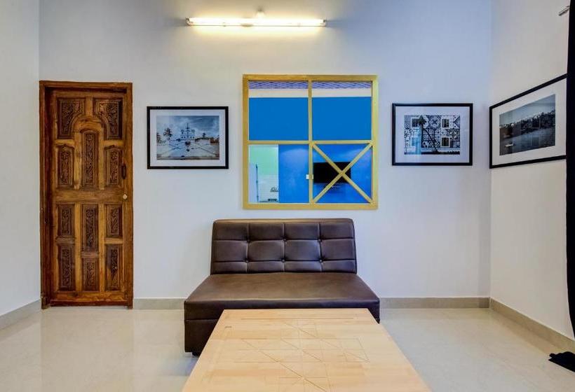 Pensão Oyo 19017 Cosy 1bhk