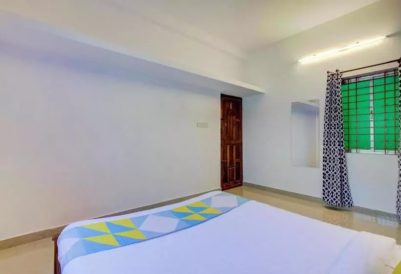 پانسیون Oyo 19017 Cosy 1bhk
