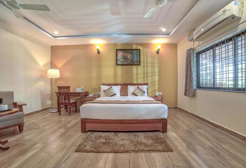 Tadoba Tiger King Resort