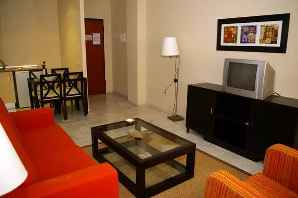 Apartamentos Lux Sevilla Bormujos