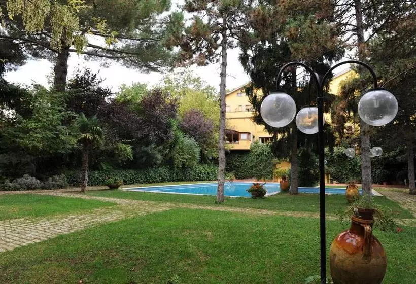 Отель Benito Al Bosco