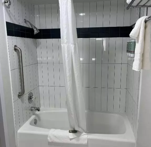 Отель Best Western Portland West Beaverton