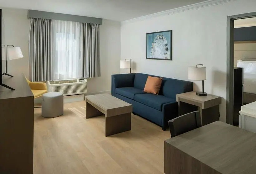 ホテル City Express by Marriott New Orleans I-10