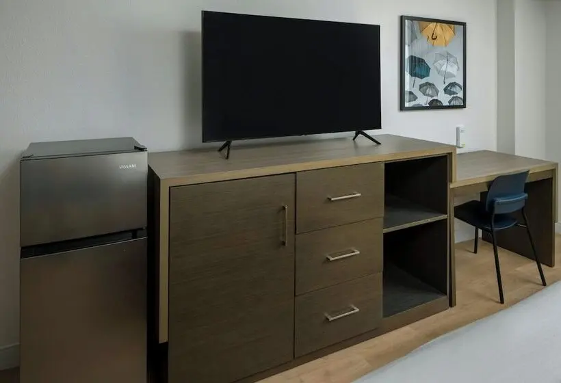 ホテル City Express by Marriott New Orleans I-10